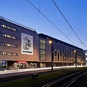 Me And Oberkassel, By Hyatt Düsseldorf