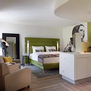 Indigo - - Victoriaplatz By Ihg דיסלדורף
